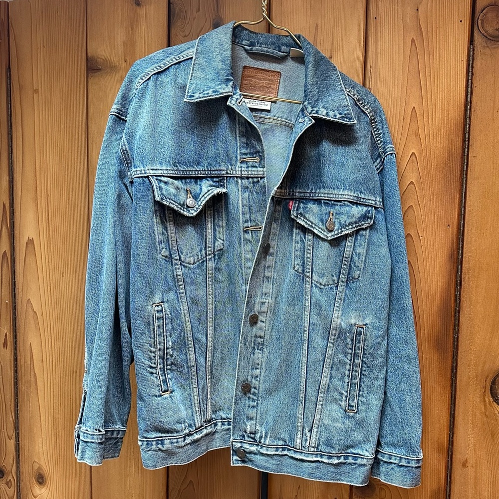 Vintage Levi’s Denim boyfriend Jacket